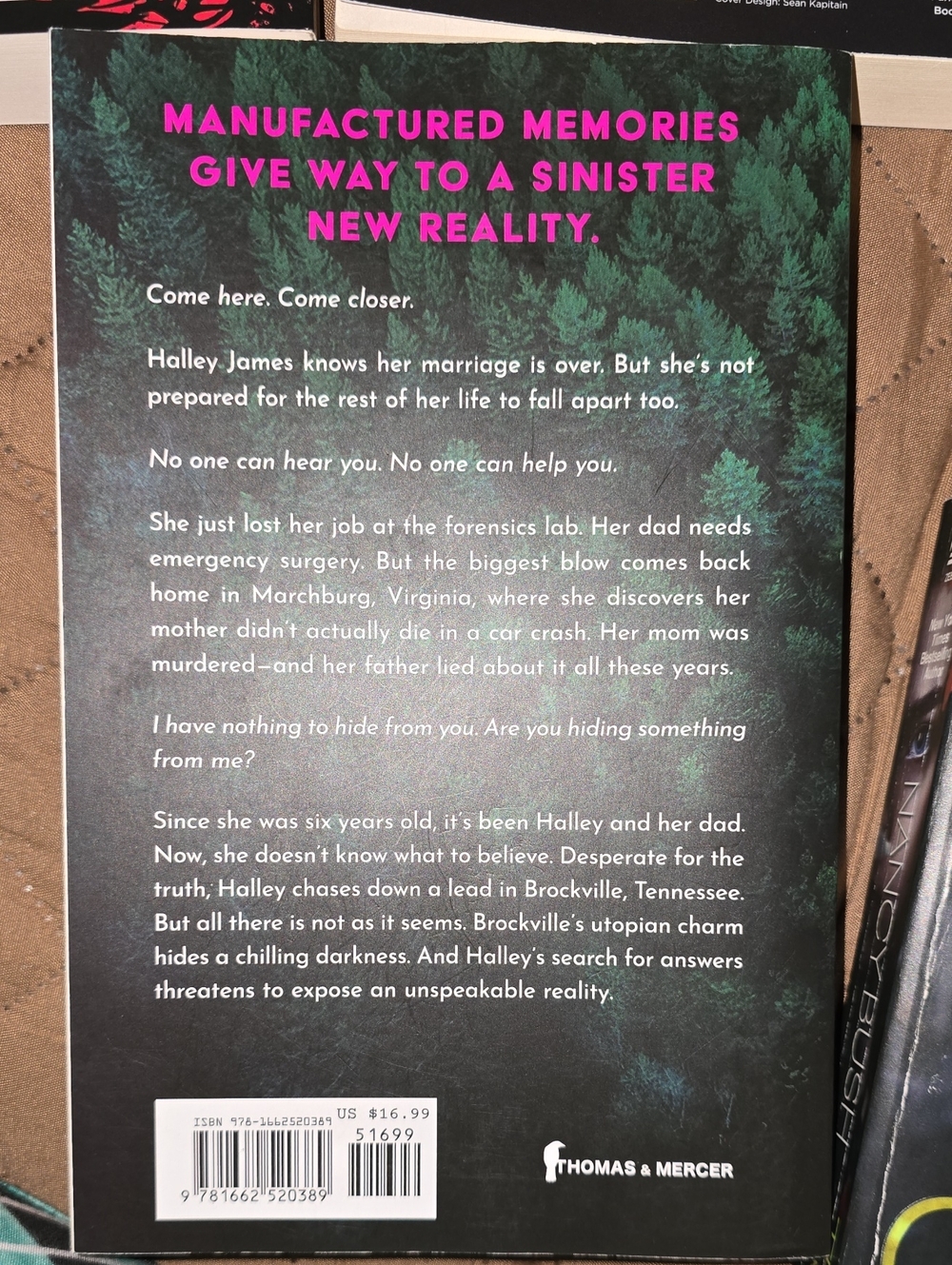 Books Bundle - Picture 5 of 6